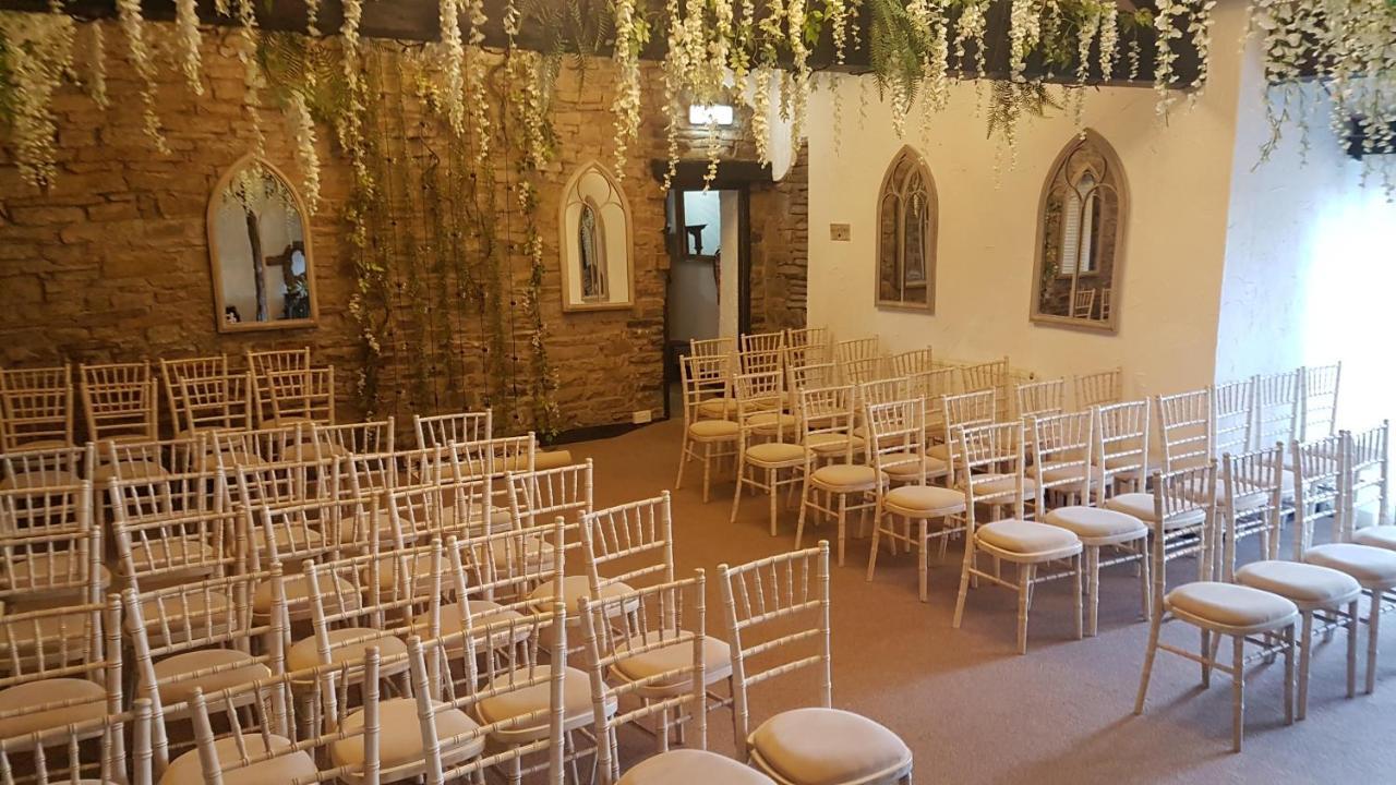 אולדהאם Grains Bar Hotel מראה חיצוני תמונה