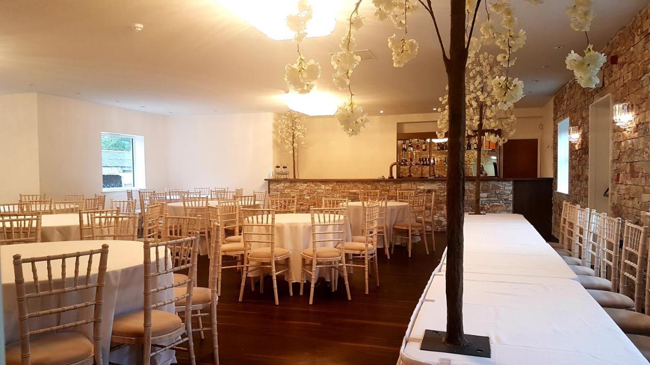 אולדהאם Grains Bar Hotel מראה חיצוני תמונה